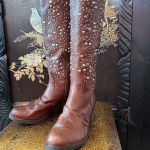 Reba Zip Brown Leather Boots - Studded - Size 6